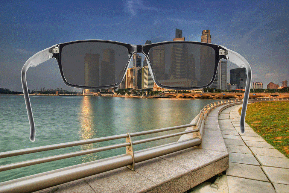 Responsive Lenses